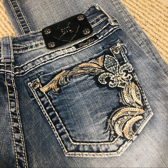 Miss Me‼️ Boot cut jeans💕‼️ - Picture 4 of 7